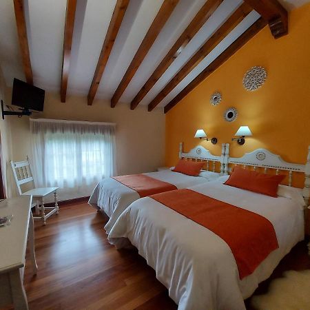 Posada El Jardin Santillana del Mar Eksteriør billede