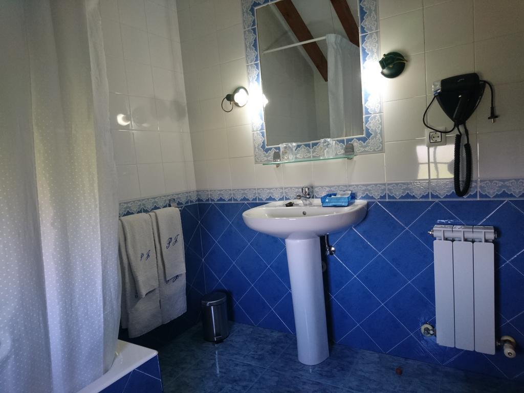 Posada El Jardin Santillana del Mar Eksteriør billede